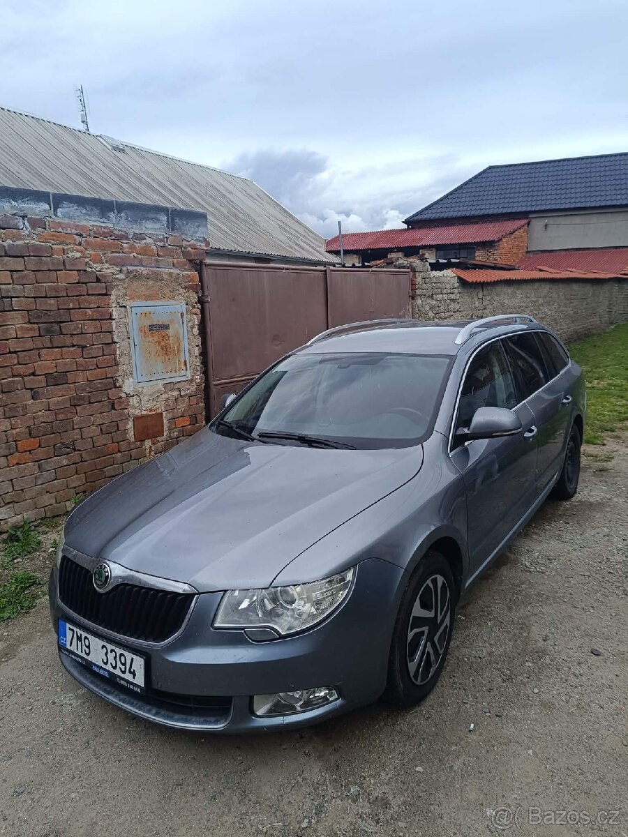 Škoda Superb 2 .0 tdi - 2