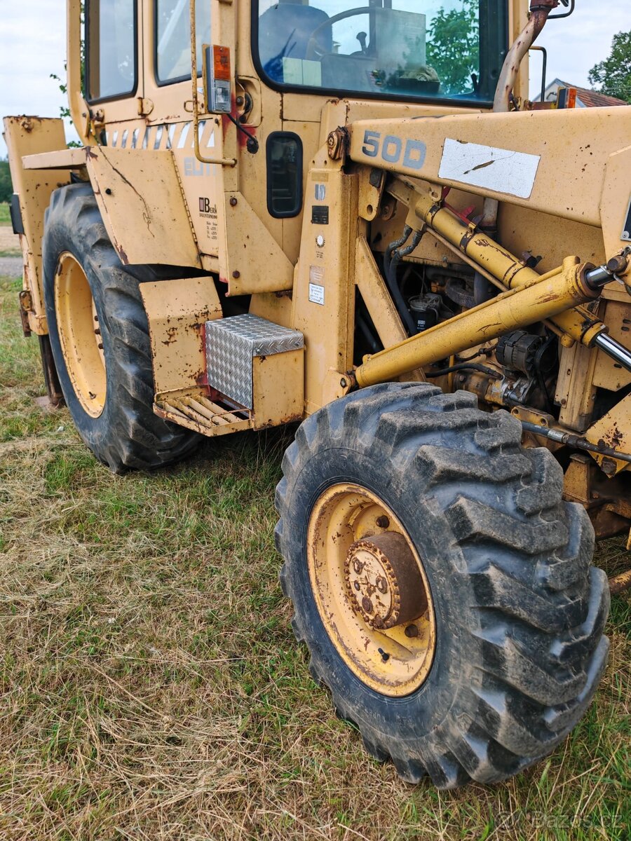 Traktorbagr MFSID - 2