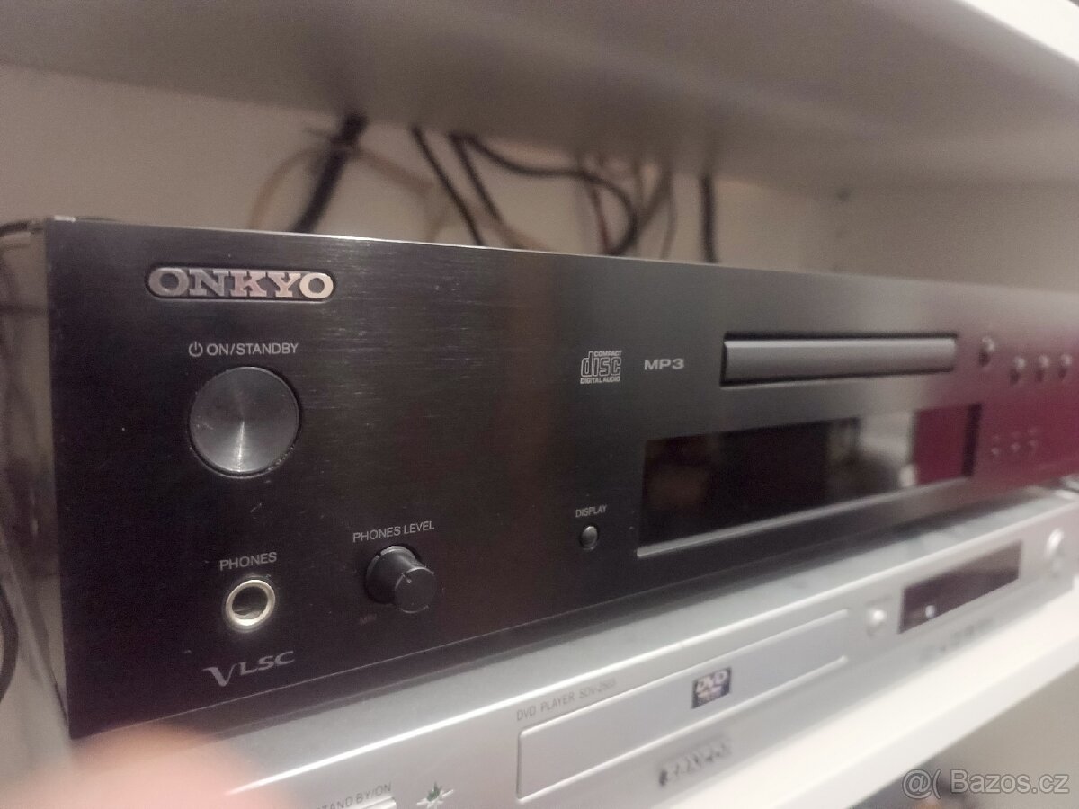 Prod. Onkyo C7030 CD MP3 přehrávač HIFI - 2