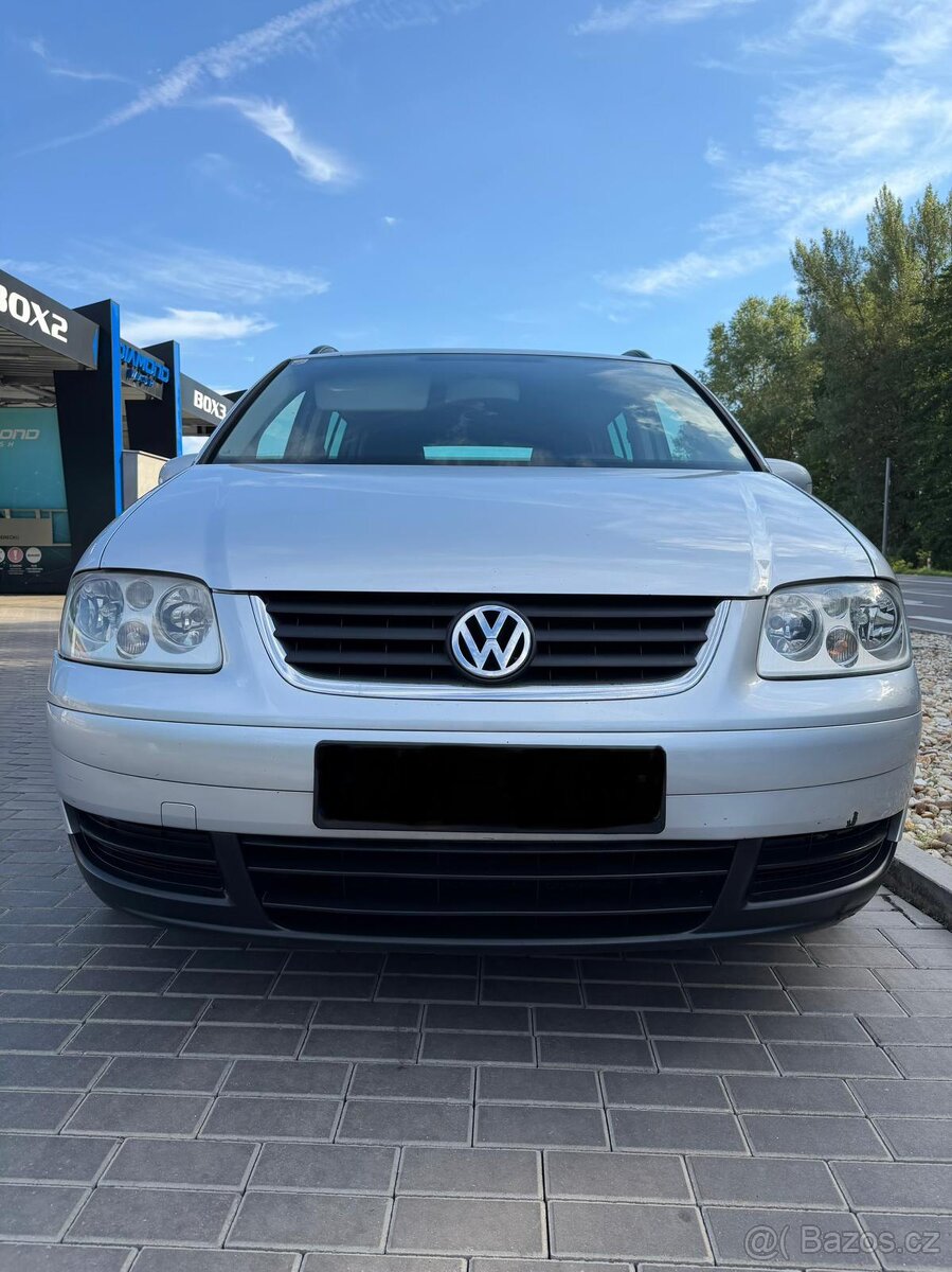 Volkswagen Touran - 2
