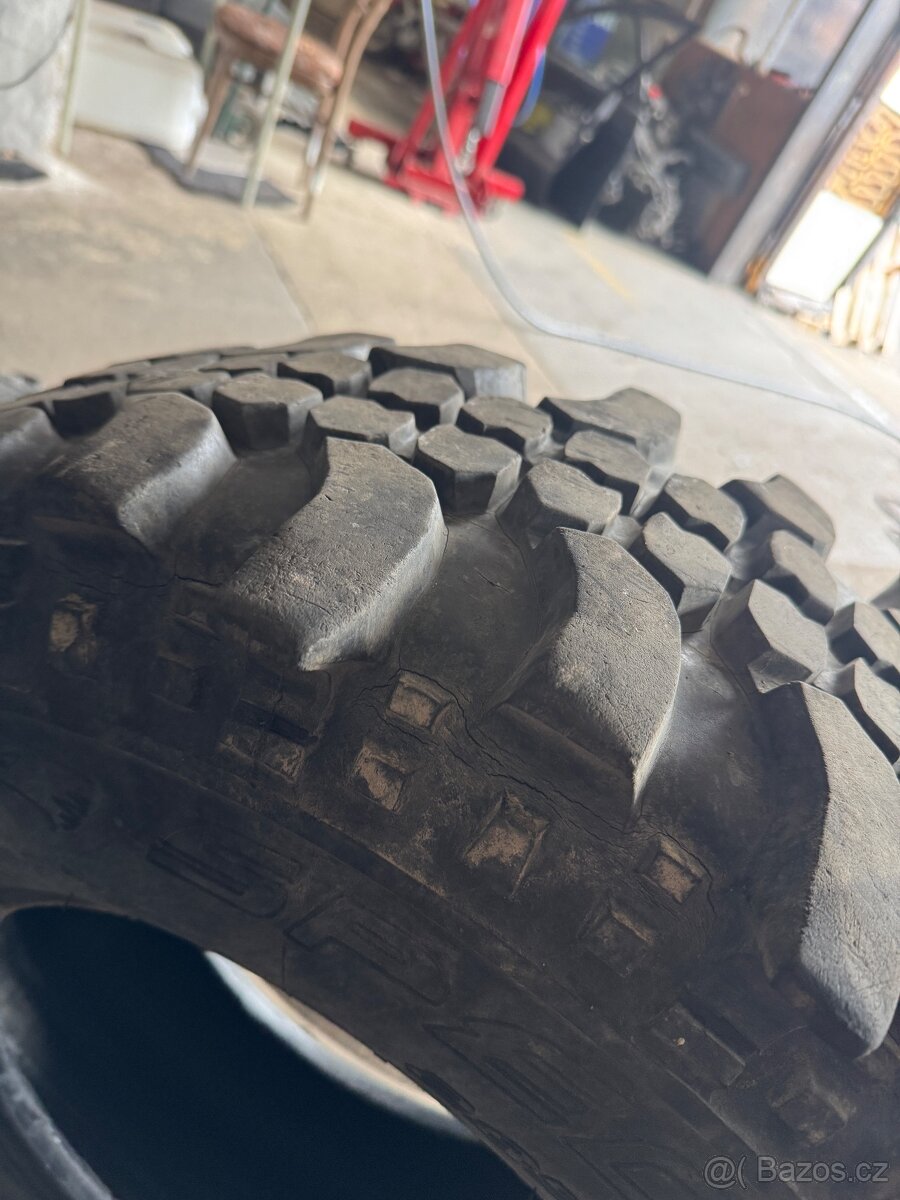 Offroad pneu 285/75r16 - 2