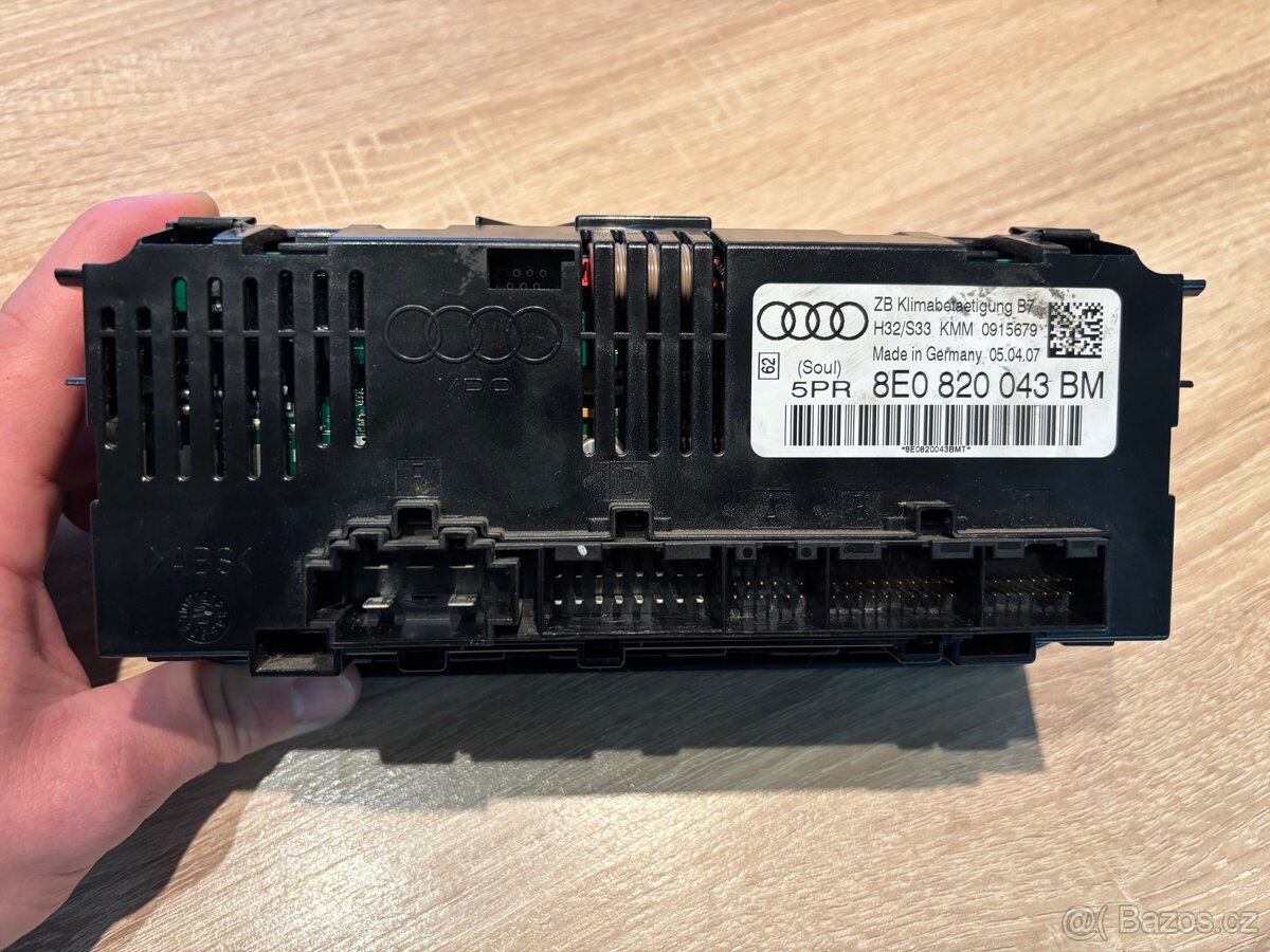 Ovládací panel climatronic Audi A4 B6, B7 - 2