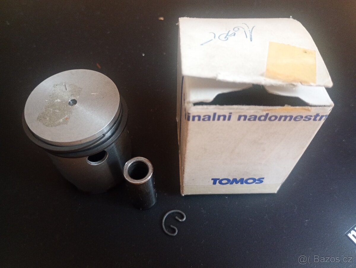 Píst tomos - 2