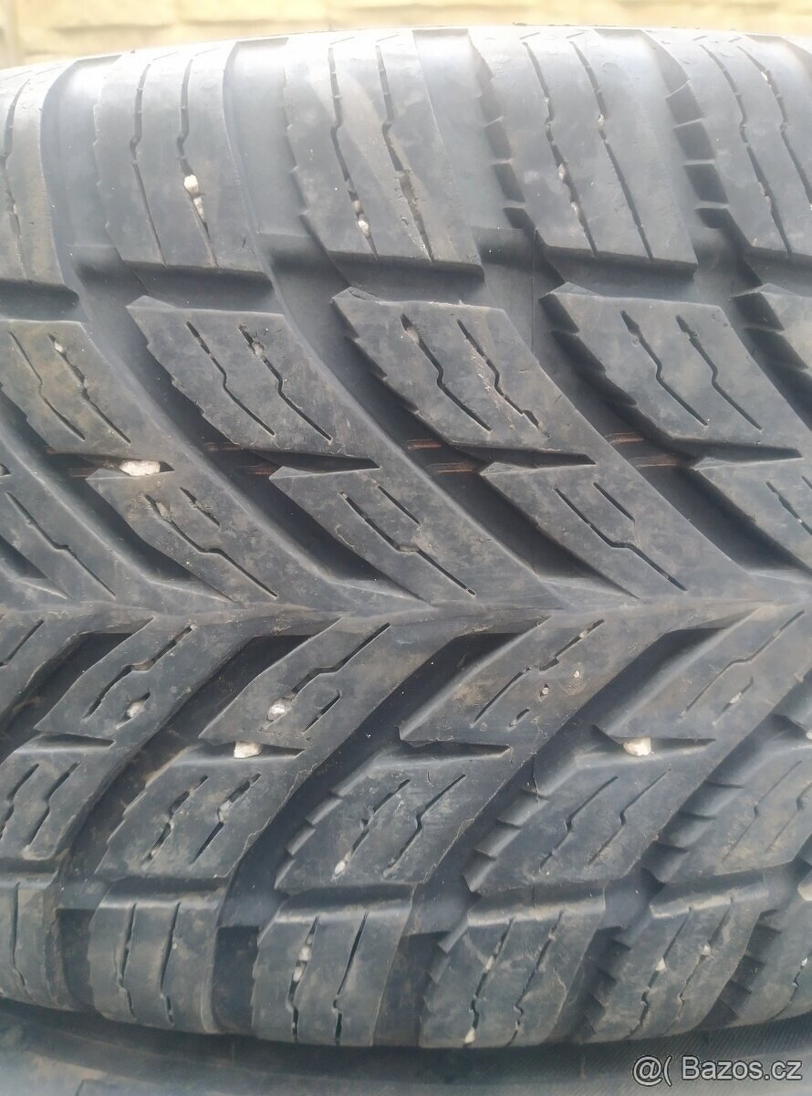 215/60/r17 Nokian 6,5mm - 2