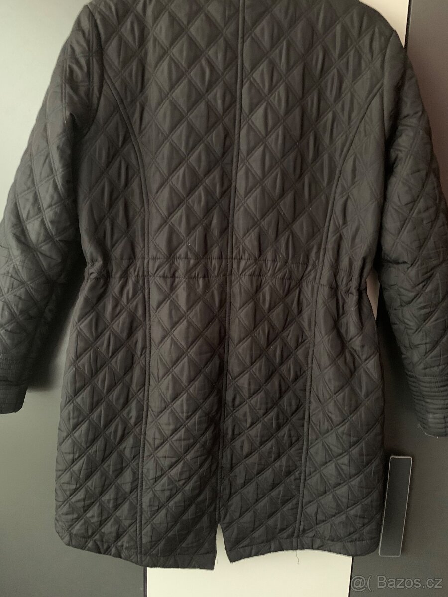 ČERNÝ TEPLÝ PROŠÍVANÝ 3/4 KABÁTEK, vel: 44/46 - 2