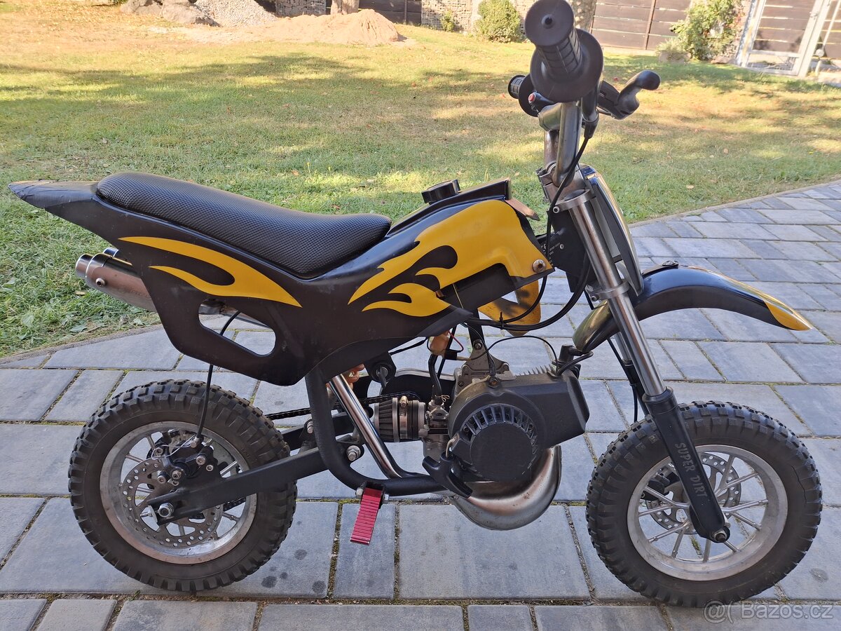 Dětská benzínova motorka 2T 49ccm. - 2