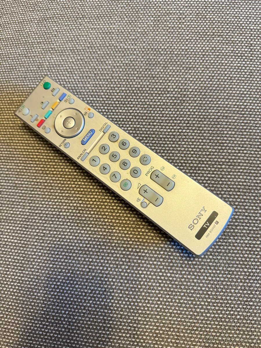 Prodám SONY - KDL-32U2000 - 32" - 2