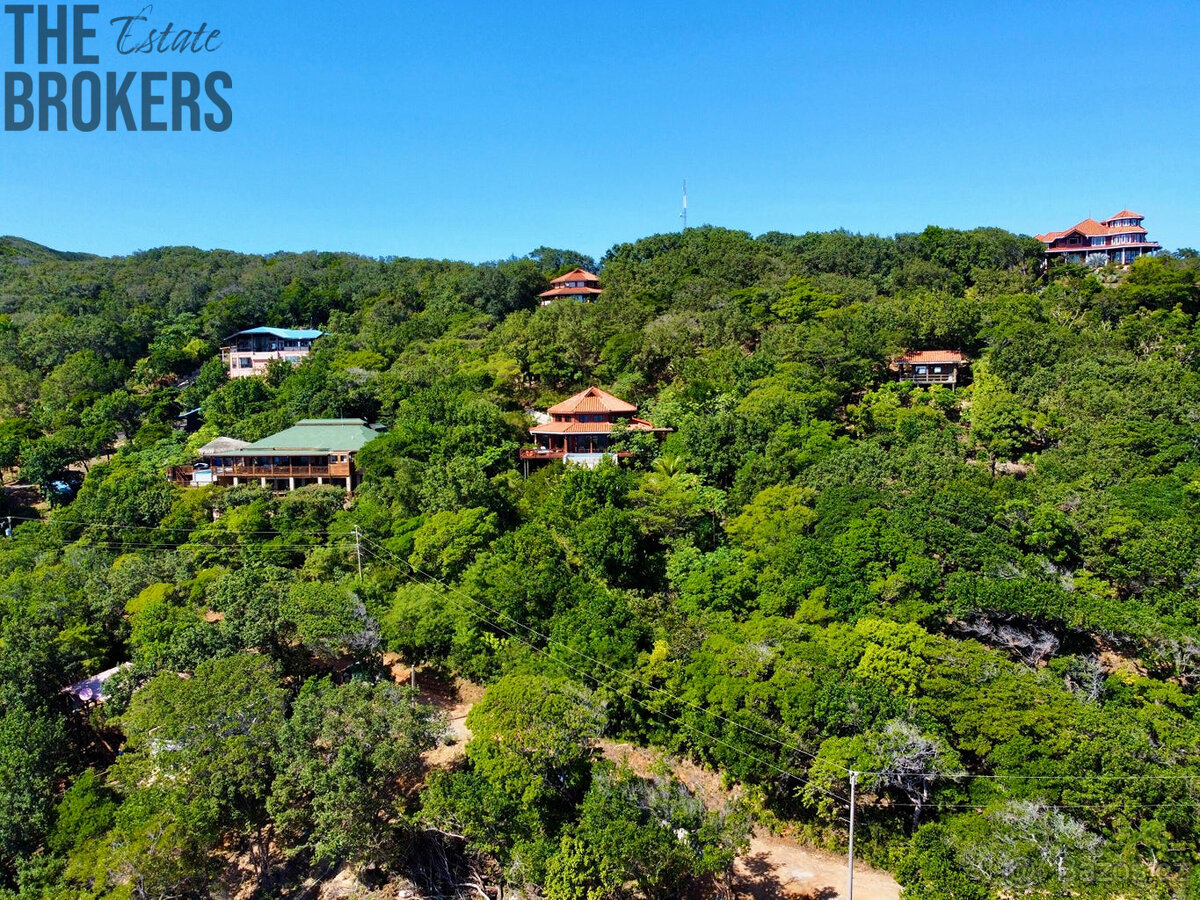 Ocean View 3BD & 2.5BT Home Lost Isles Estate, Roata - 2