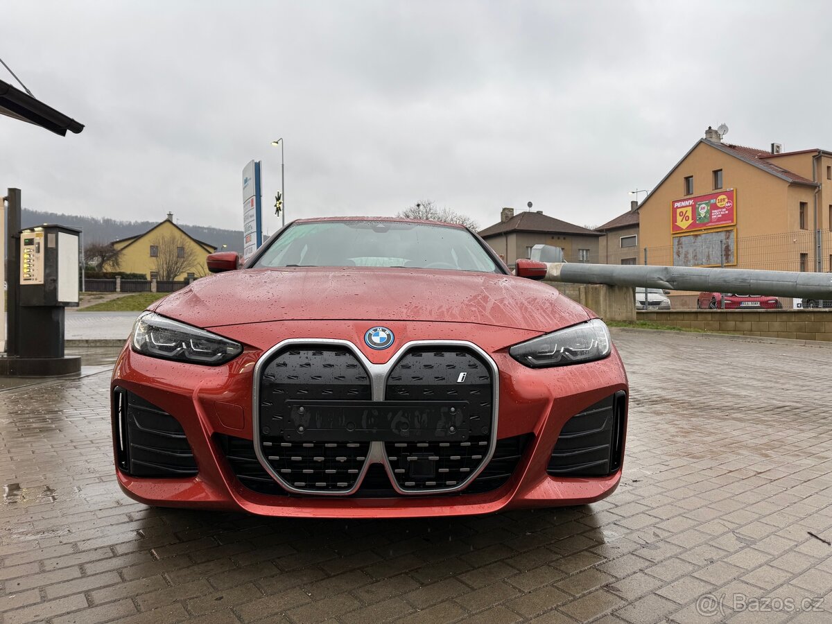 BMW i4 eDrive40 GC M-Paket ACC 8/2022 70500 km DPH - 2