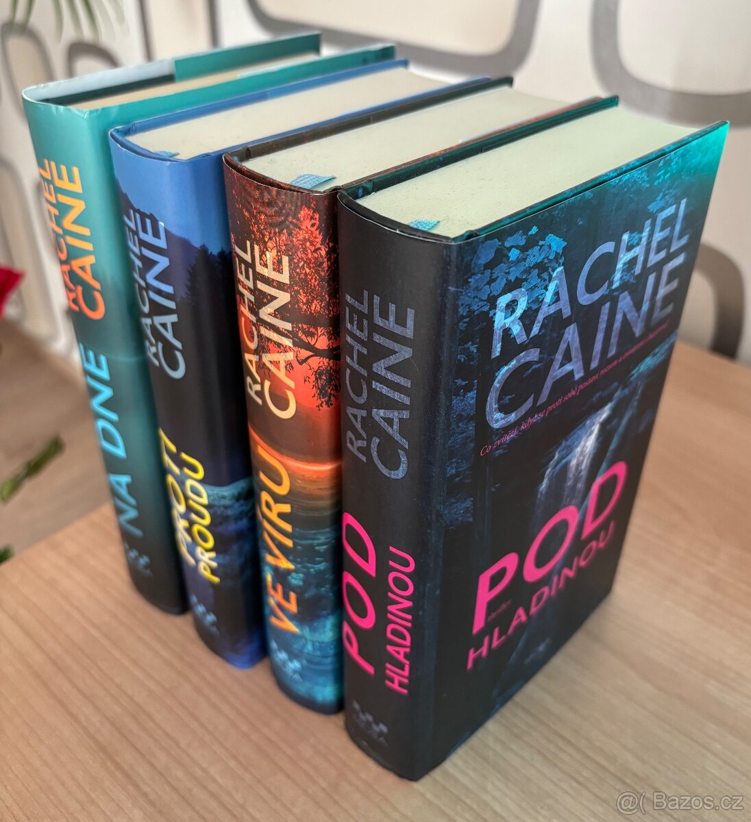 Knihy Rachel Caine - série Na dně - 2