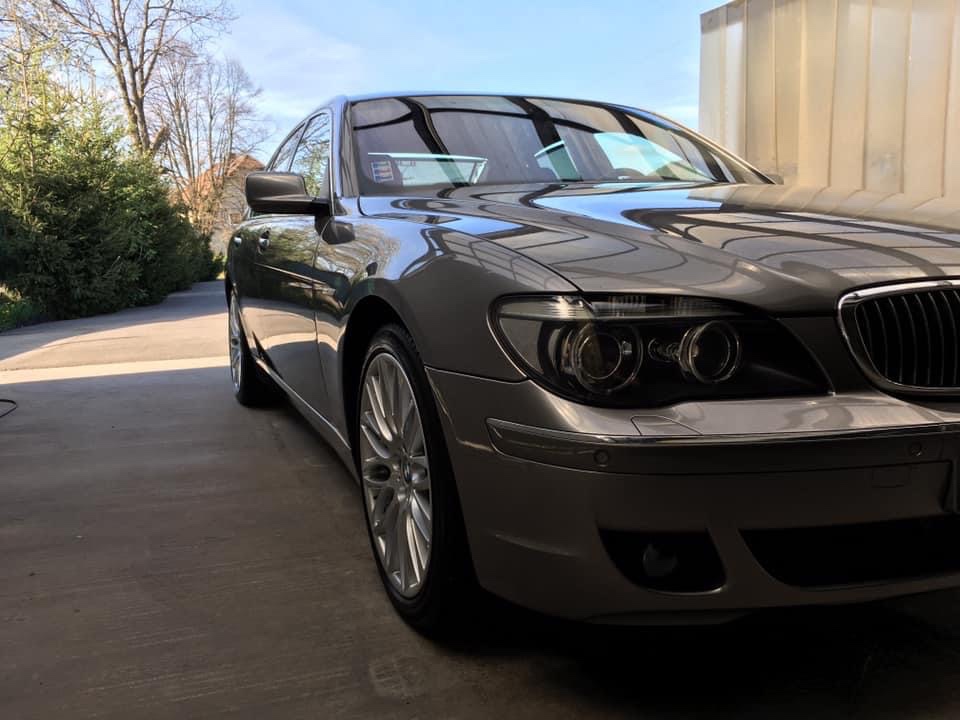 BMW 750i e65 - 2
