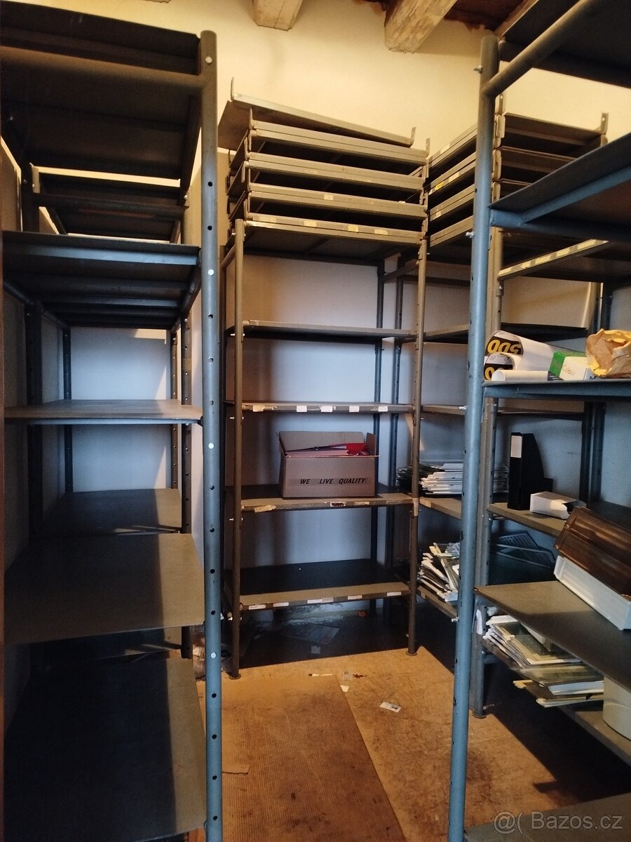 Prodám kovové regály - 2
