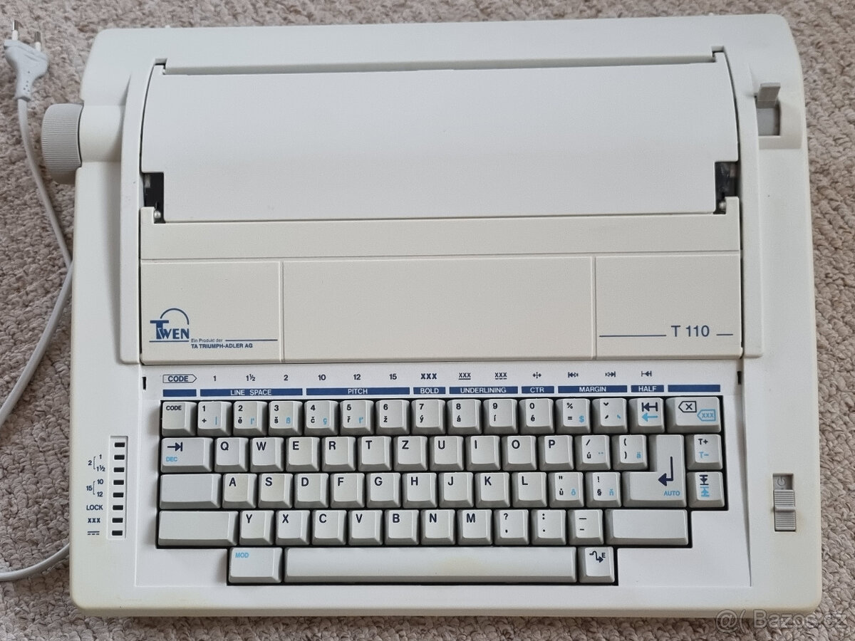 ELEKTRONICKÝ PSACÍ STROJ - 2