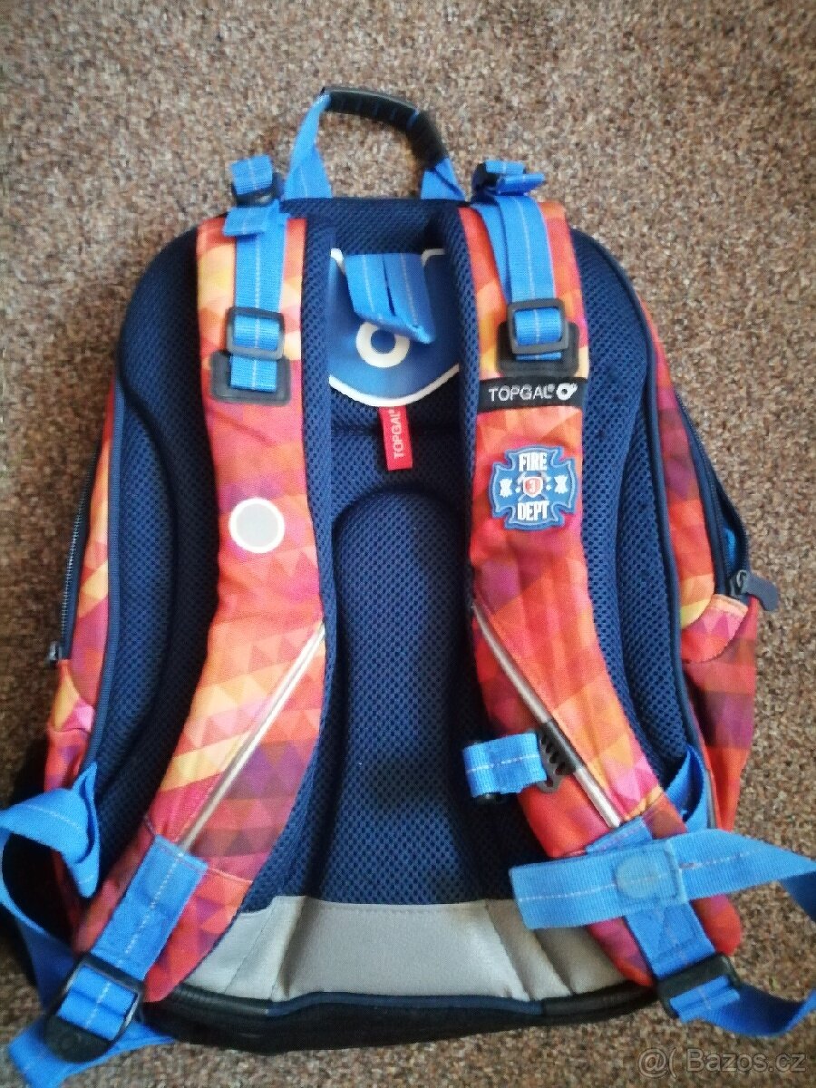 Prodám školní batoh. - 2