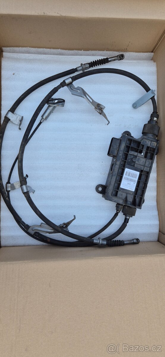 Elektronický parkovací systém ruční brzdy - 2