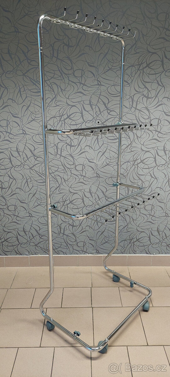 Stojan na kravaty nebo pásky - 2