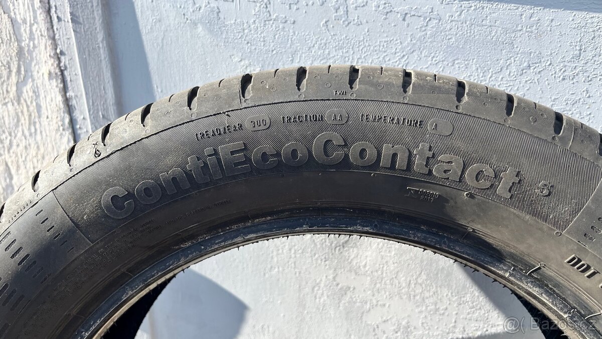 Sada pneu Continental 215/55 r17 - 2