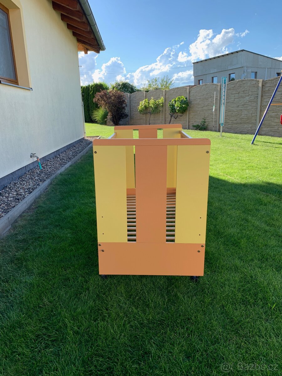 Dětská postýlka - 2