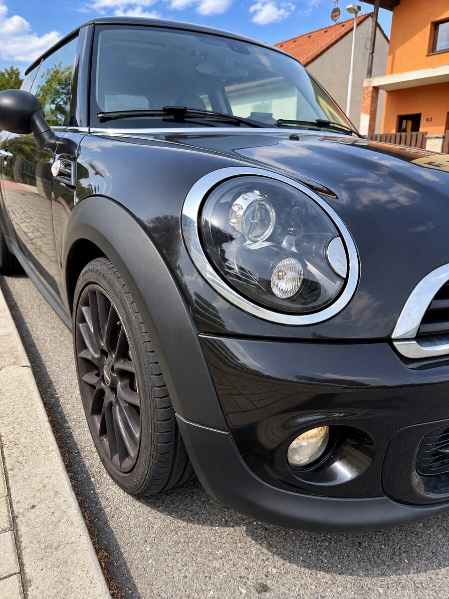 MINI ONE 1.6i, 3 dveře, 106 000km - 2