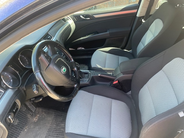 Škoda Superb 1,4 turbo, r.2009 - 59.000Kč - 2