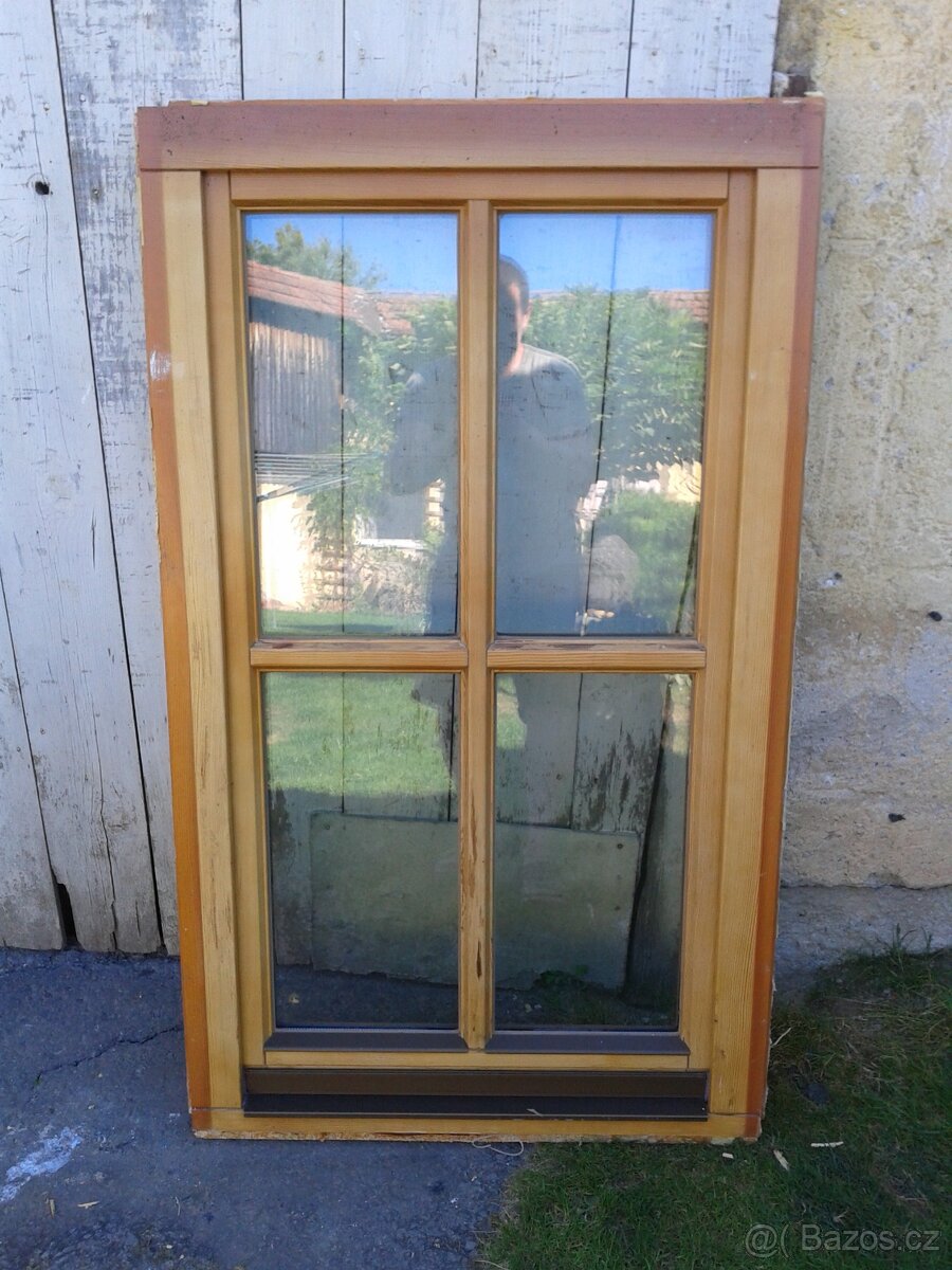3 kusy - Dřevěné okno 78 x 130 cm - 2