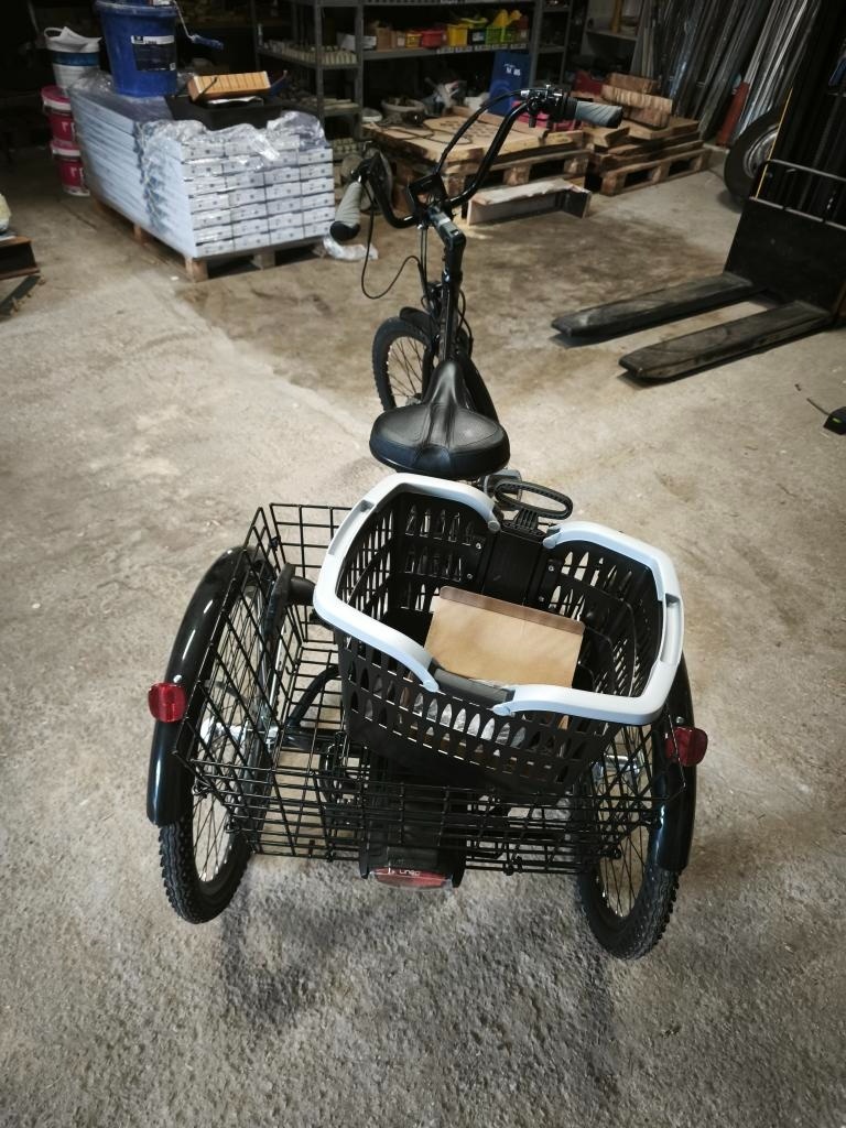 Elektro tříkolka - 2