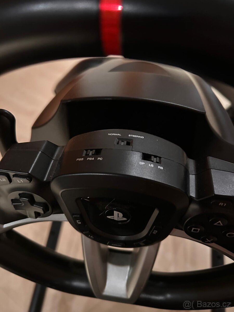 Herni volant na PS4/PS5/PC - 2