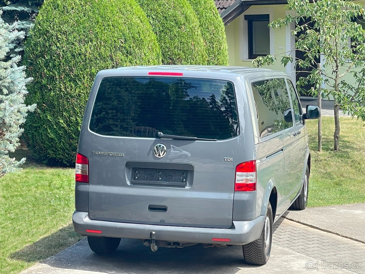 VW Transporter 103kw T5 LONG 2.0 TDI Caravelle Multivan - 2