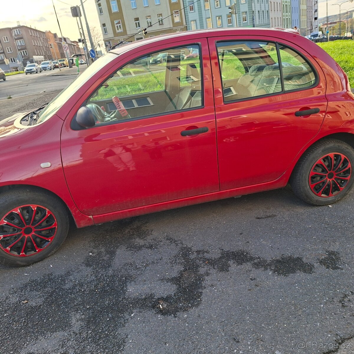 Nissan micra 1.0 - 2