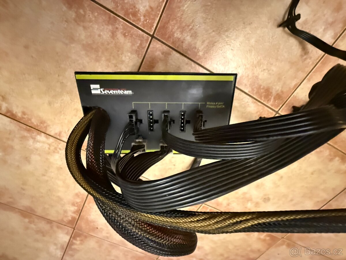 Seventeam CILENSE 620W - Bronze, polomodulární PC zdroj - 2