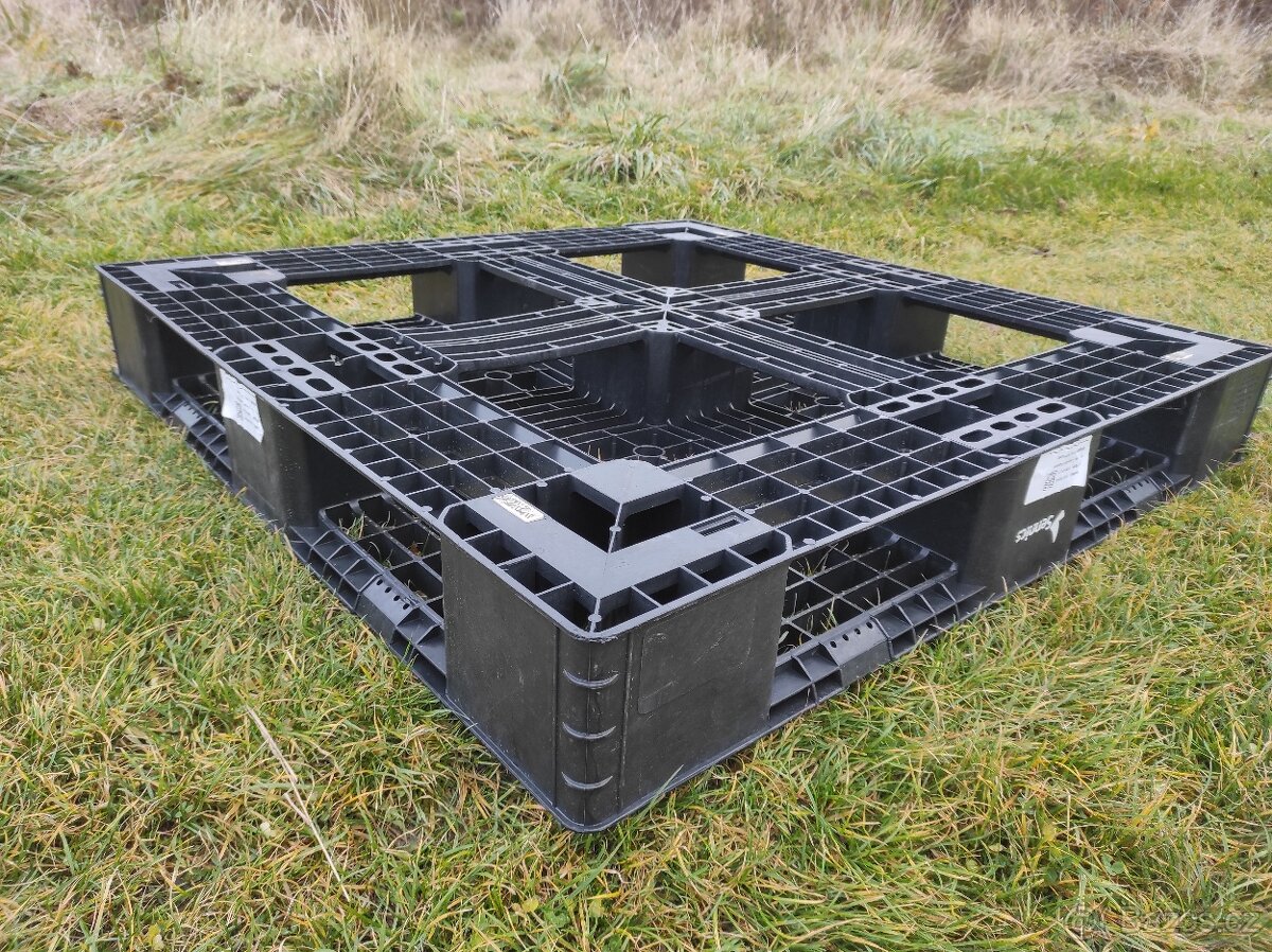 Plastové palety - 2