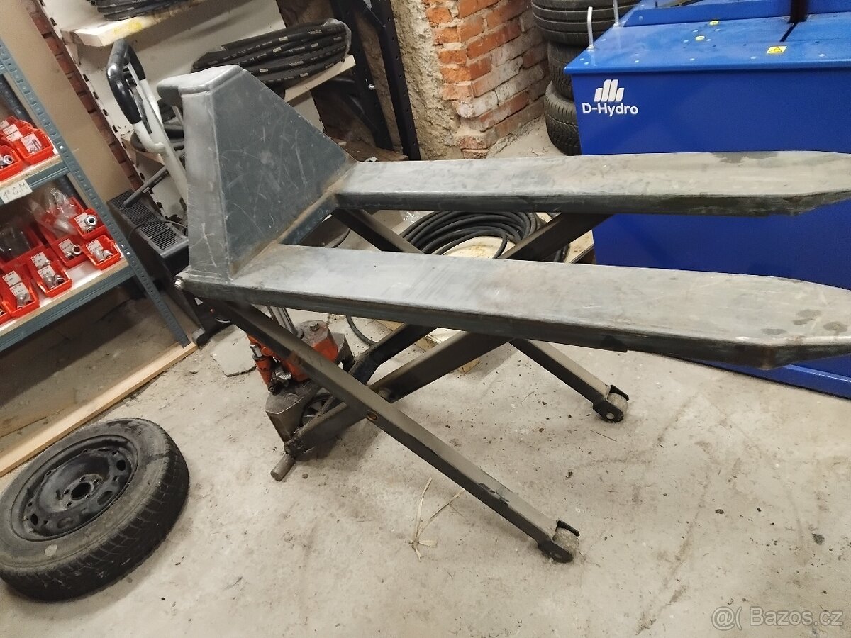 Paletový vozík křížový - 2