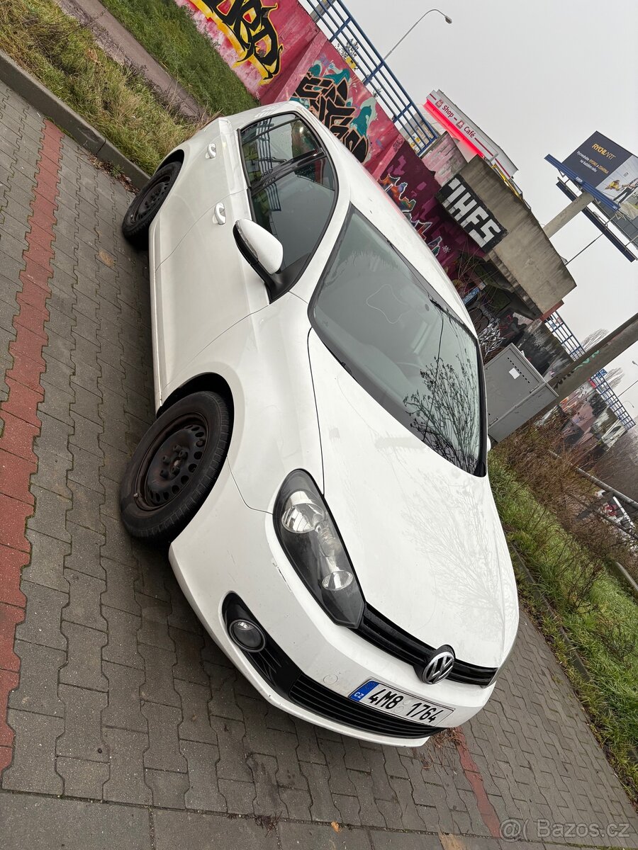 Golf Mk6 1.4 TSI 90kw DSG 2009 - Nová STK - 2