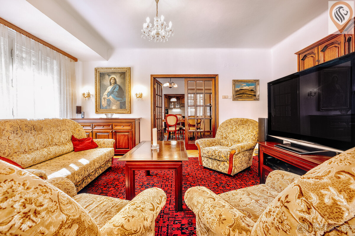 Pronájem velkorysého bytu 3+1 v centru Plzně – Havlíčkova ul - 2