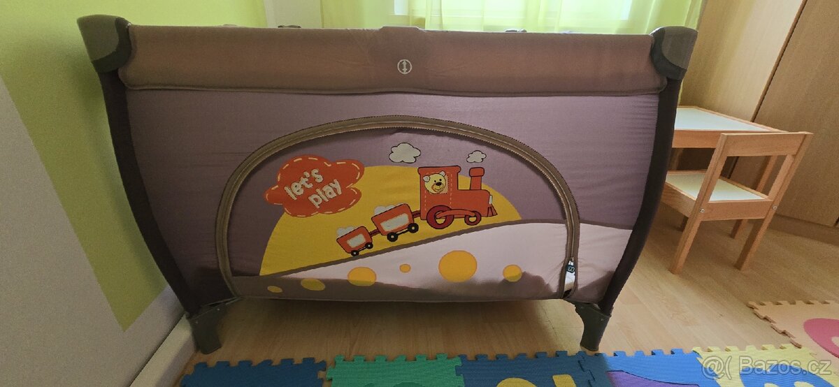 Přenosná skládací dětská postýlka - 2