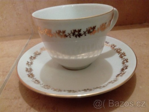 Zlacená porcelánová souprava - 2
