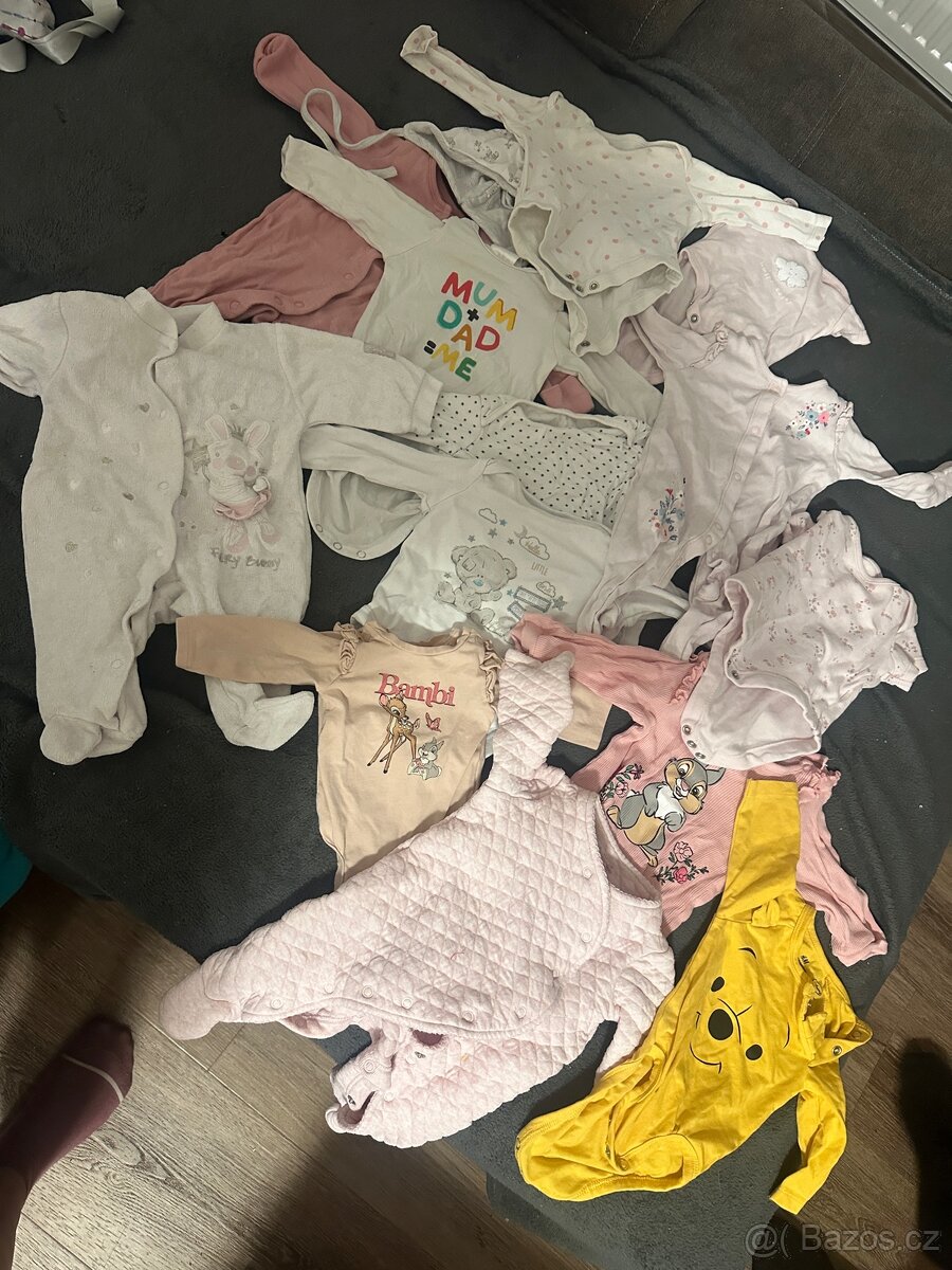 Prodej věcí pro miminko - 2