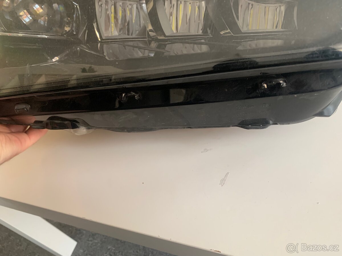 Pravé světlo skála 657 941 016C - 2