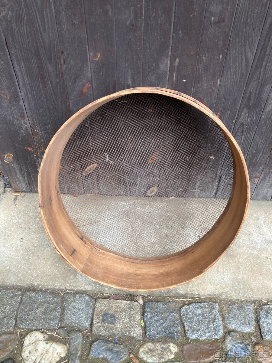 Síto na mouku, ošatky - 2