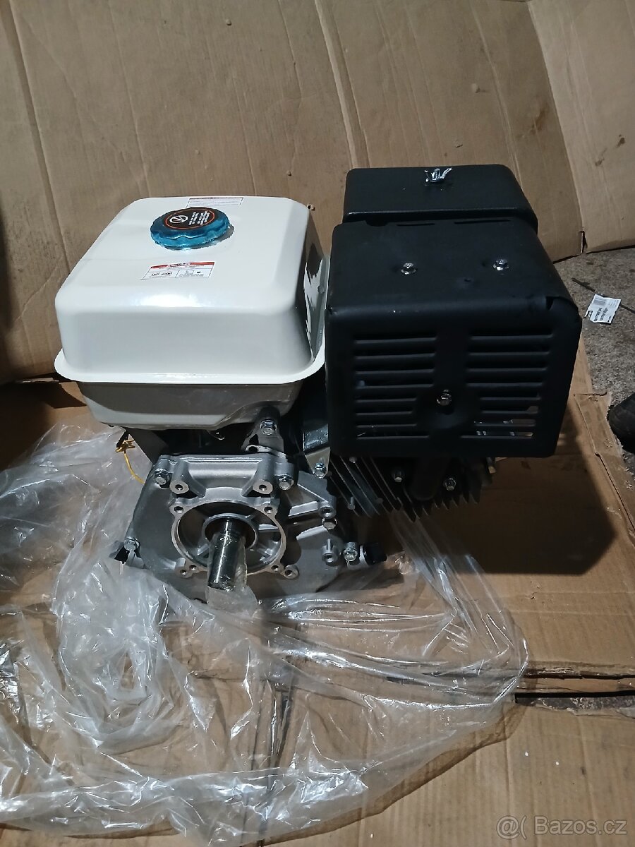 Motor 15 hp , špalikovač, centala, malotraktor - 2