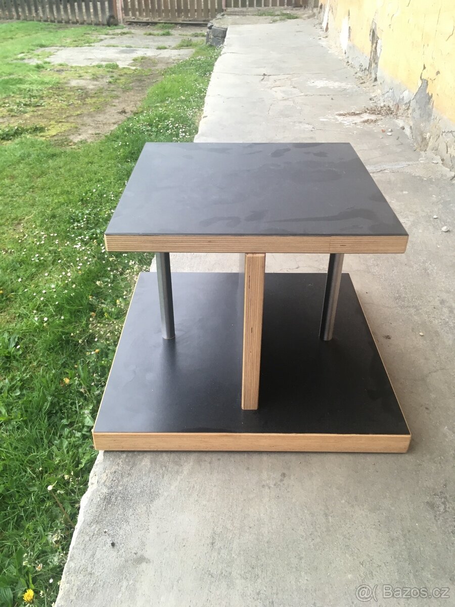 konferenční stolek - 2