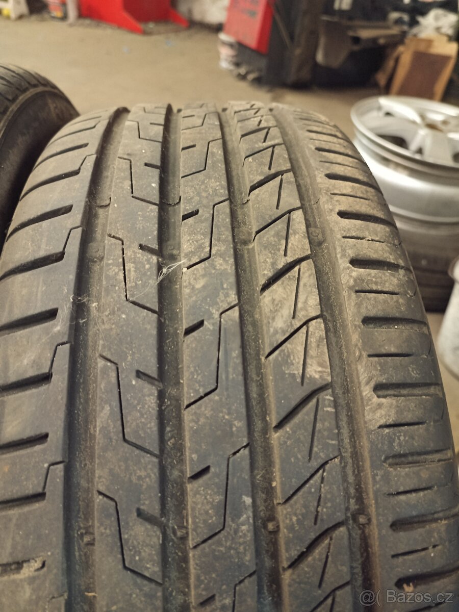 225/50/17 matador 98v - 2