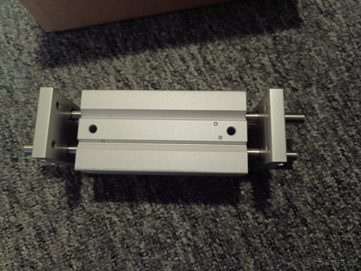 SMC MHL2-16D2 Nový prsový uchopovač pneumatický - 2