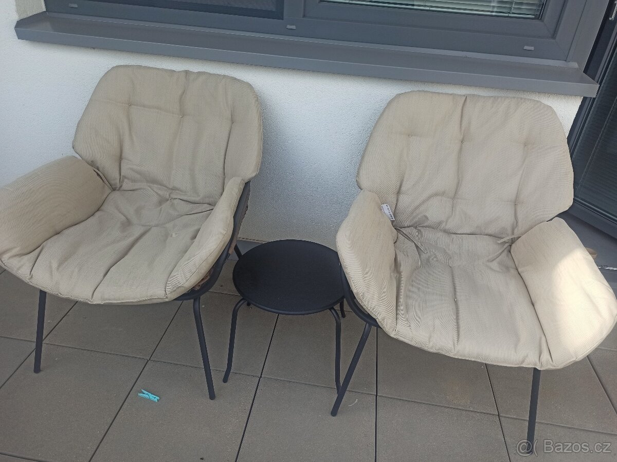 Zahradní nábytek - 2