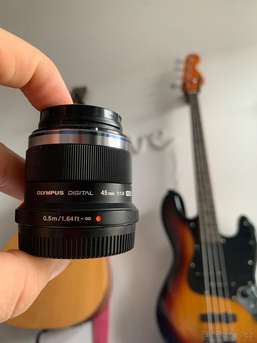 Olympus M.Zuiko Digital 45mm f/1.8 M4/3 - 2