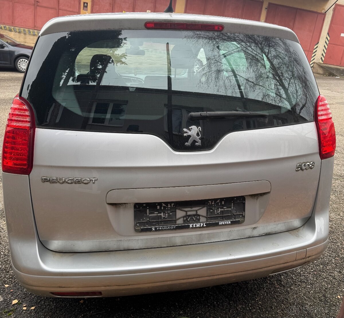 Peugeot 5008 - 2
