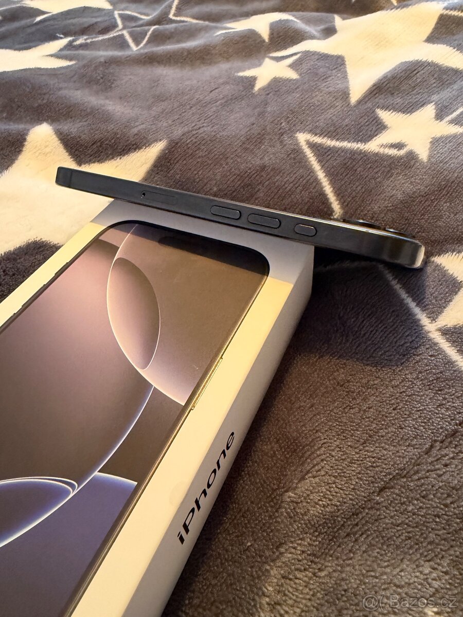 APPLE IPHONE 16 PRO 256 GB ČERNÝ - 2