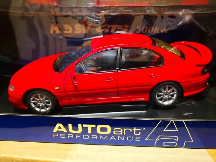 1:18 Autoart, Corvette, Holden, Chrysler - 2