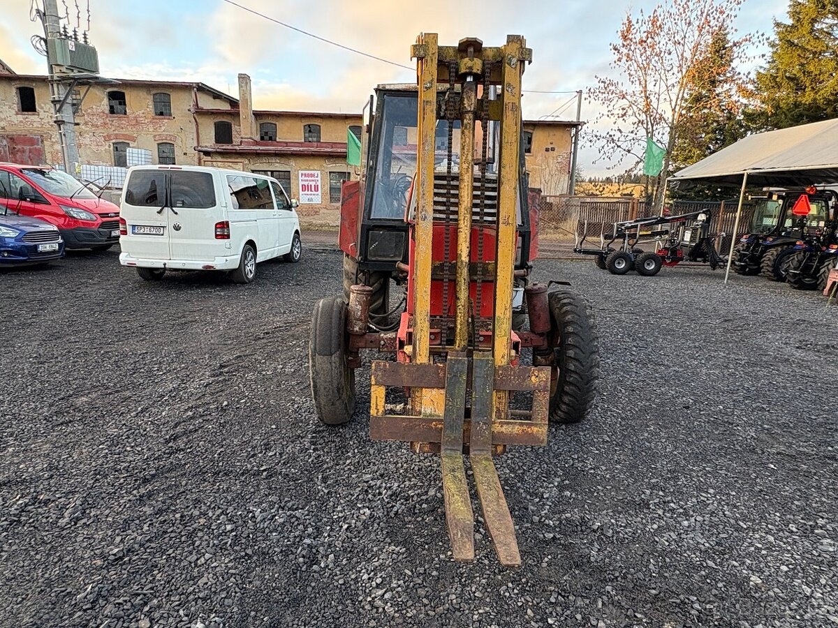 ZETOR 8011 s čelním vysokozdvihem - 2