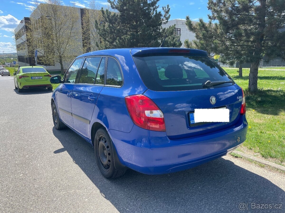Škoda Fabia II 1.2 Kombi 1.2 HTP r.v. 2009 - 2